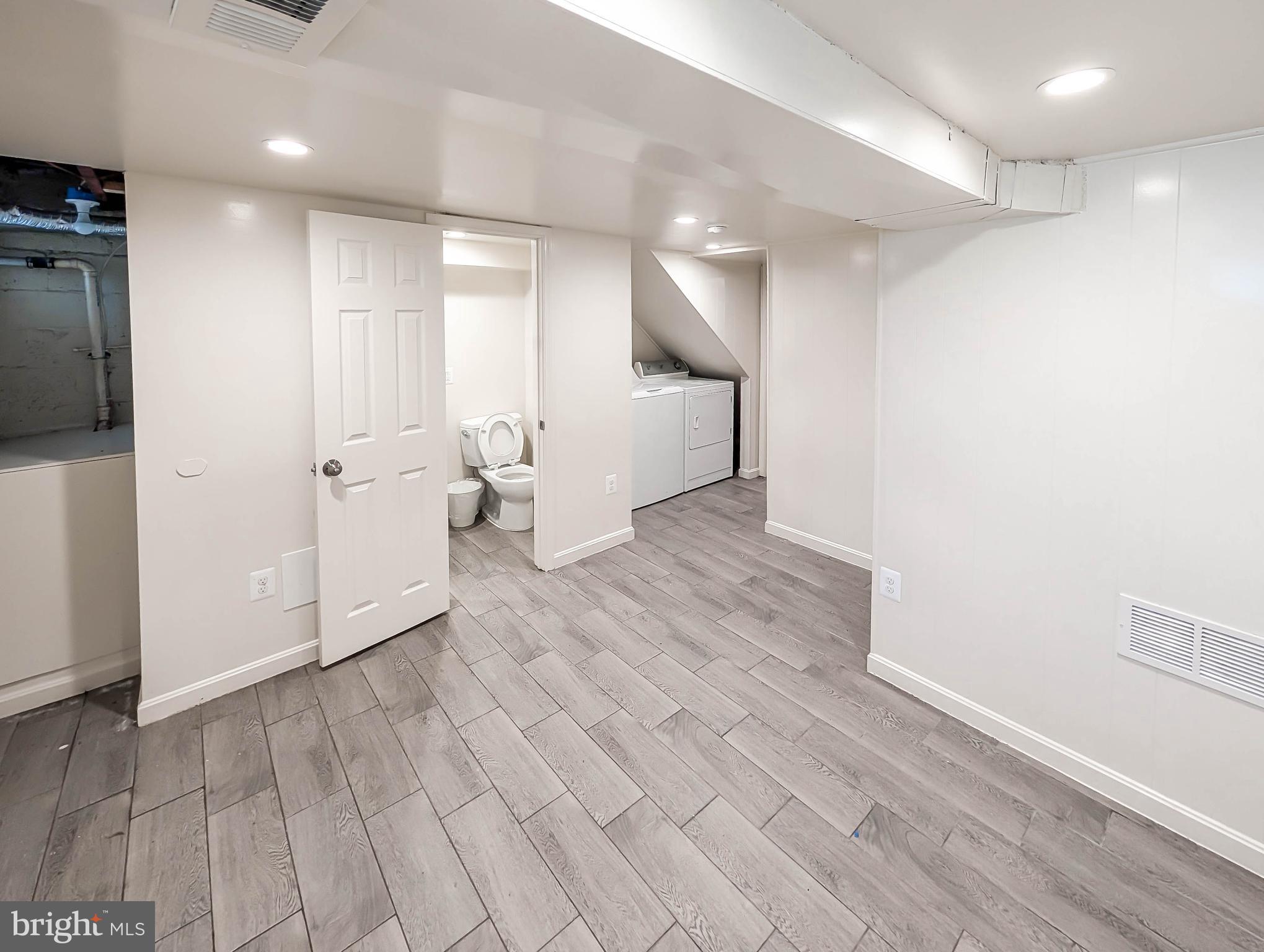 433 Grovethorn Road Baltimore, MD 21220 - Photo 6 of 41