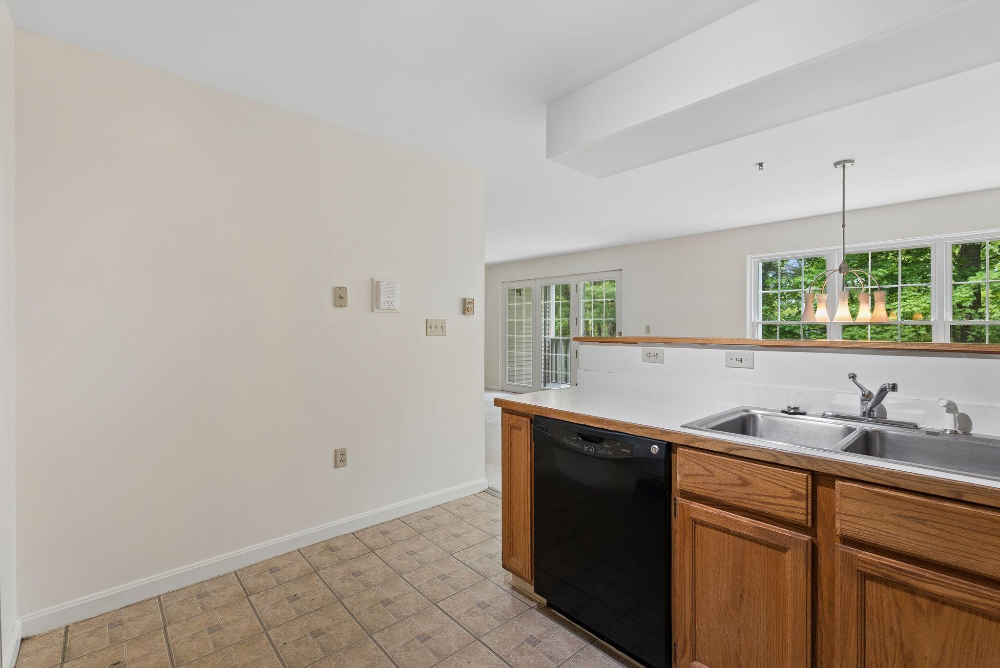 2 Schooner Ridge Road, Unit 11 Bath, ME 04530 - Photo 15 of 32 2 Schooner 35_DSC00512