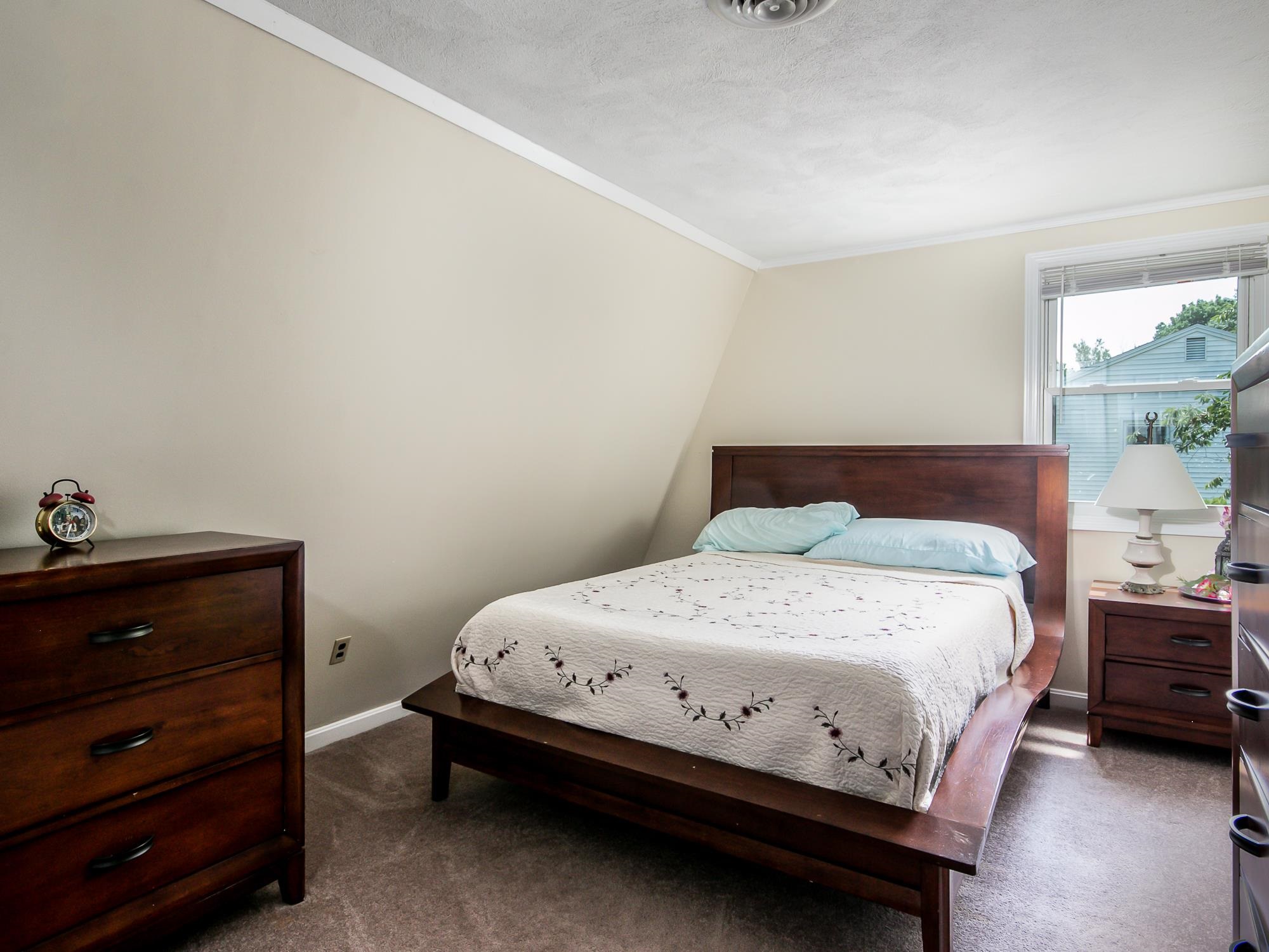 12 Pollard Road Nashua, NH 03062 - Photo 12 of 22