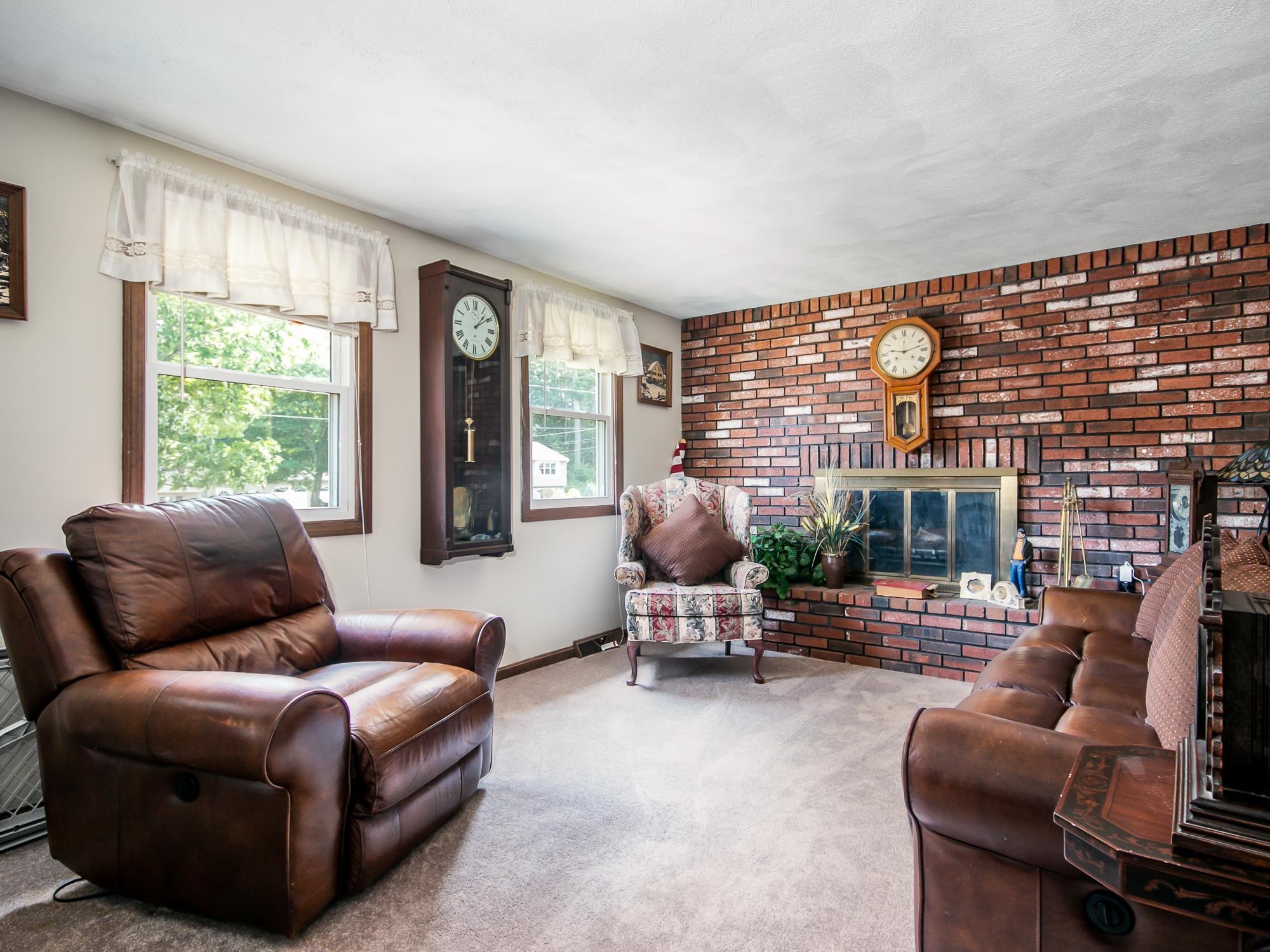 12 Pollard Road Nashua, NH 03062 - Photo 7 of 22