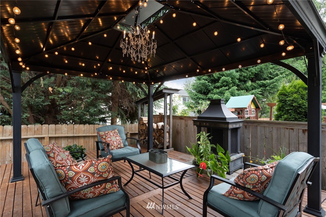 4915 Northeast 5th Street Renton, WA 98059 - Photo 21 of 22 Gallery Image 21
