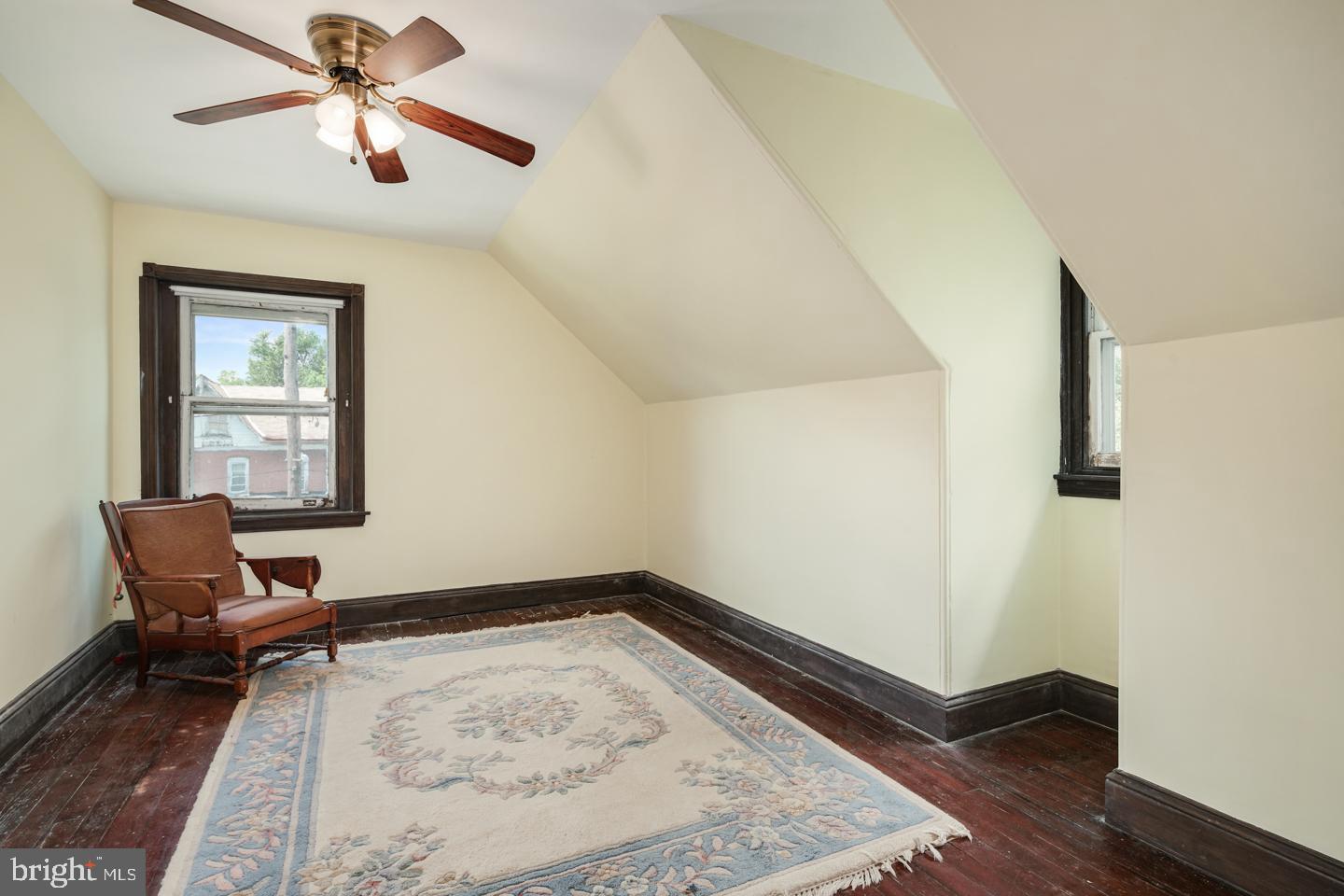 126 Rochelle Avenue Philadelphia, PA 19128 - Photo 29 of 34 Third floor front bedroom