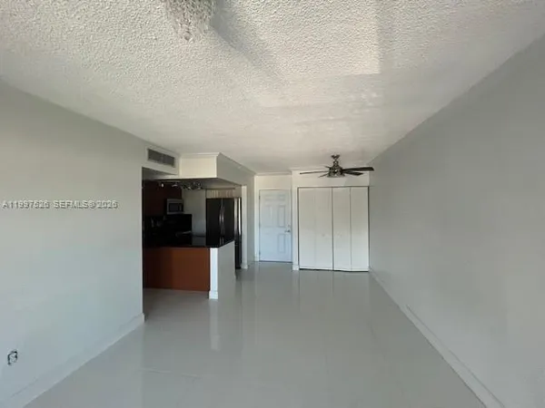 $2,300 | 1725 West 60th Street, Unit F316, Hialeah, FL 33012