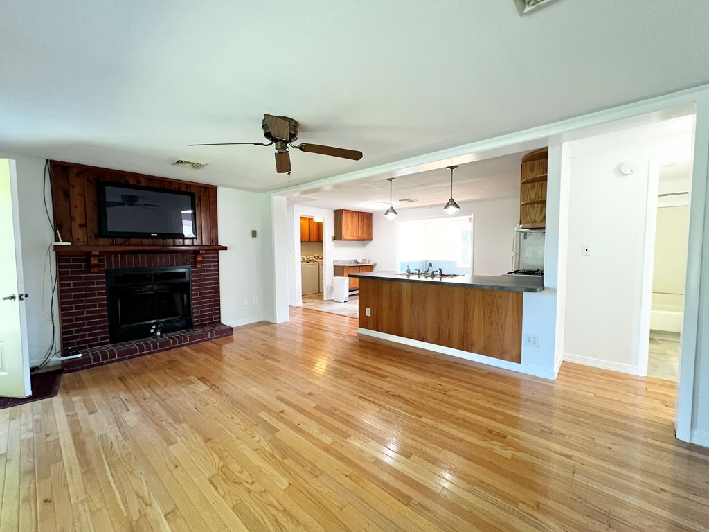 31388 Cedar View Road Painter, VA 23420 - Photo 3 of 37
