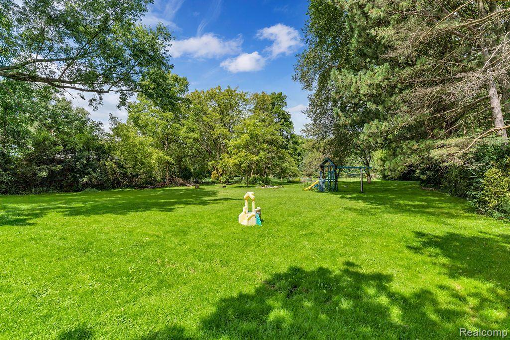 6481 Davison Road Burton, MI 48509 - Photo 29 of 29