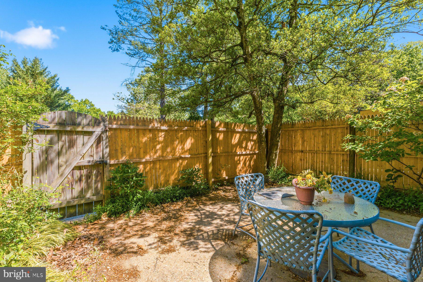 8220 Carrleigh Parkway, Unit 11 Springfield, VA 22152 - Photo 25 of 26