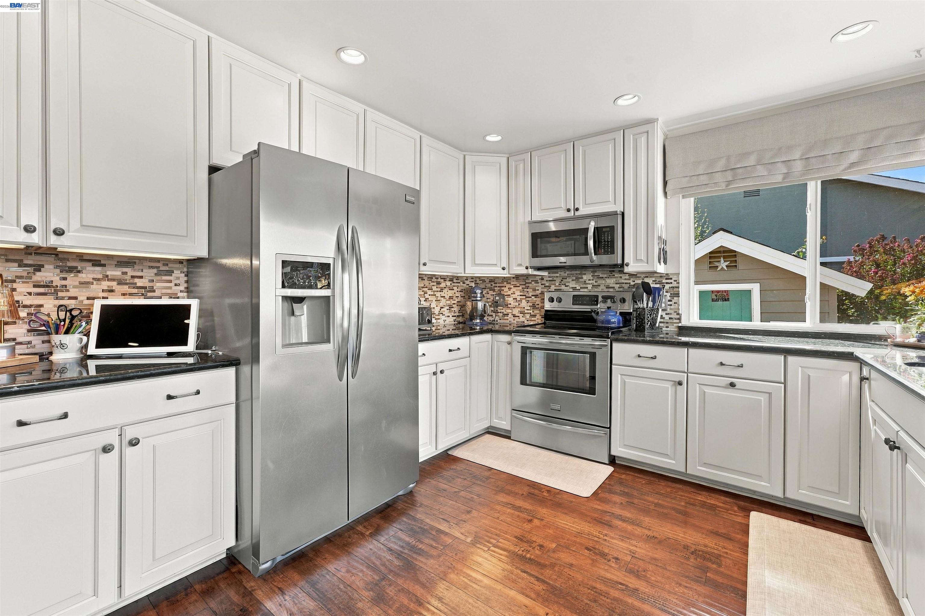 3079 Bernard Avenue San Ramon, CA 94583 - Photo 11 of 38 Gallery Image 11