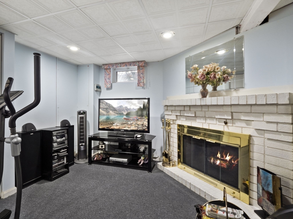 73 Ridge Road Revere, MA 02151 - Photo 29 of 42