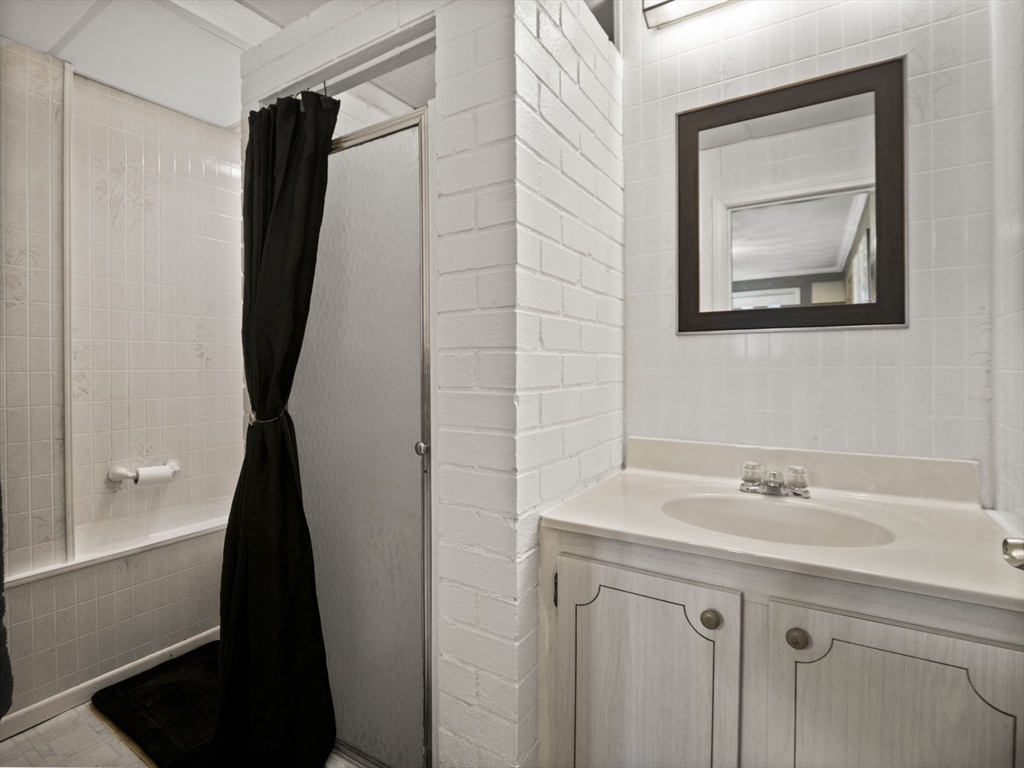 73 Ridge Road Revere, MA 02151 - Photo 34 of 42