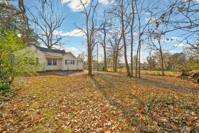 $1,295 | 2203 South Main Street, Hopkinsville, KY 42240