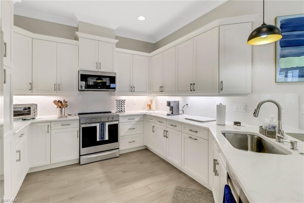 6283 Arriba Avenue Naples, FL 34113 - Photo 7 of 22