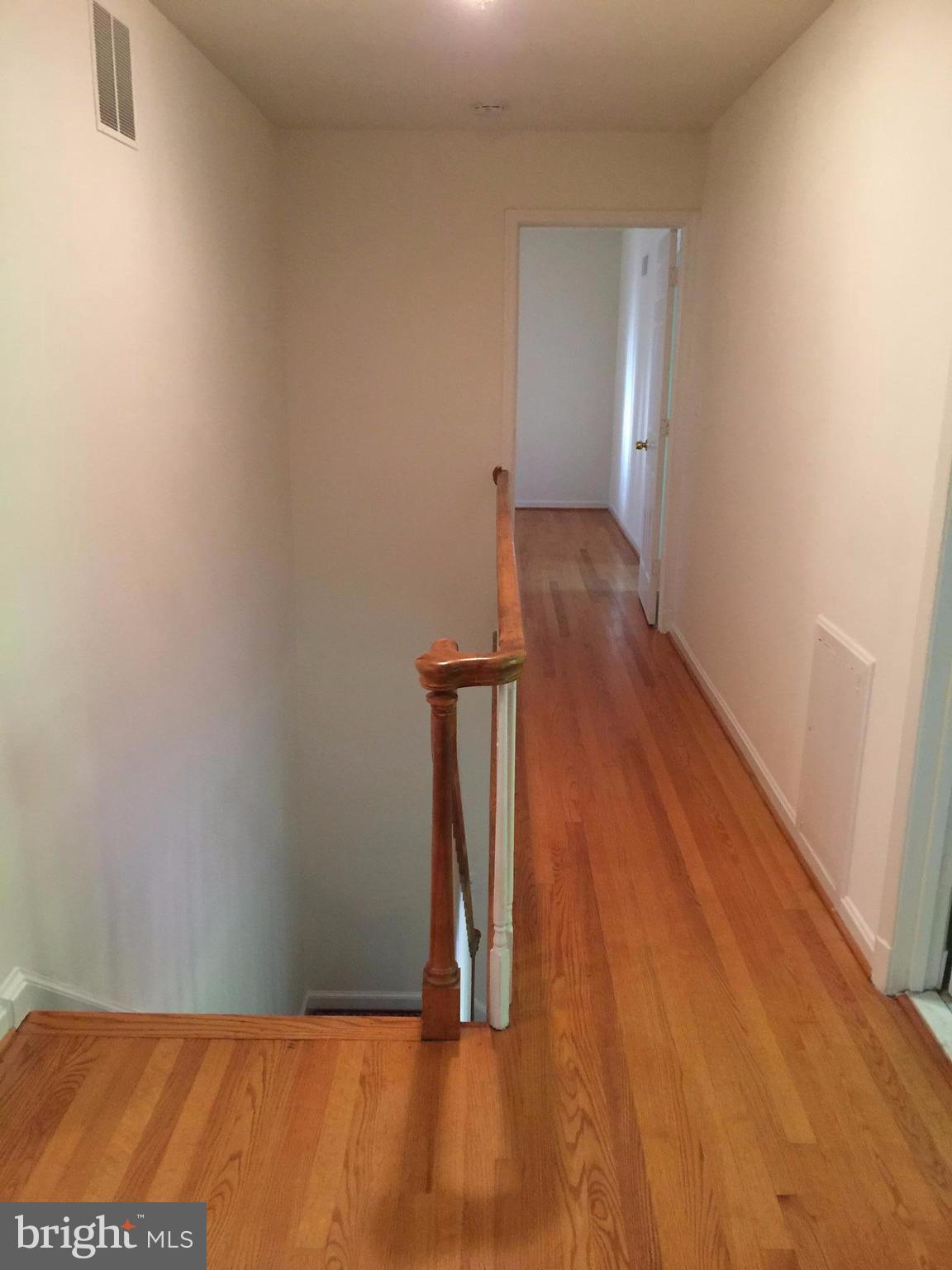 8729 Belmart Road Potomac, MD 20854 - Photo 14 of 20 Interior (General)