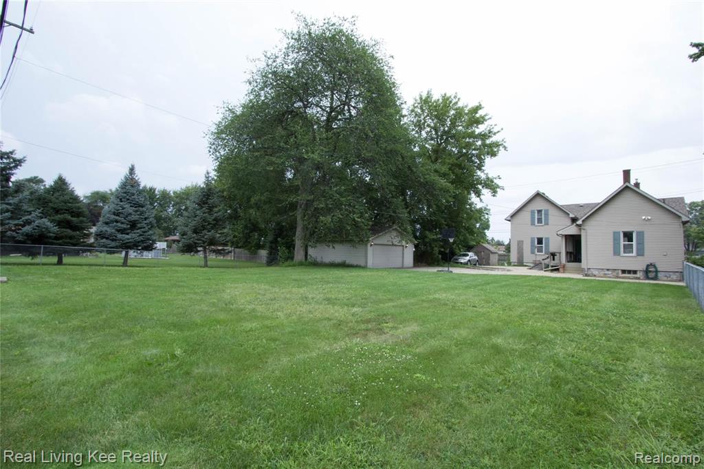 36925 Briarcliff Road Sterling Heights, MI 48312 - Photo 26 of 31