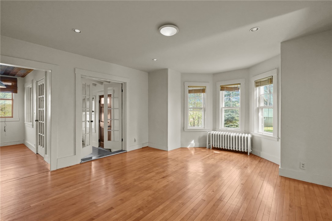 1667 East Main Road Portsmouth, RI 02871 - Photo 5 of 50 Gallery Image 5