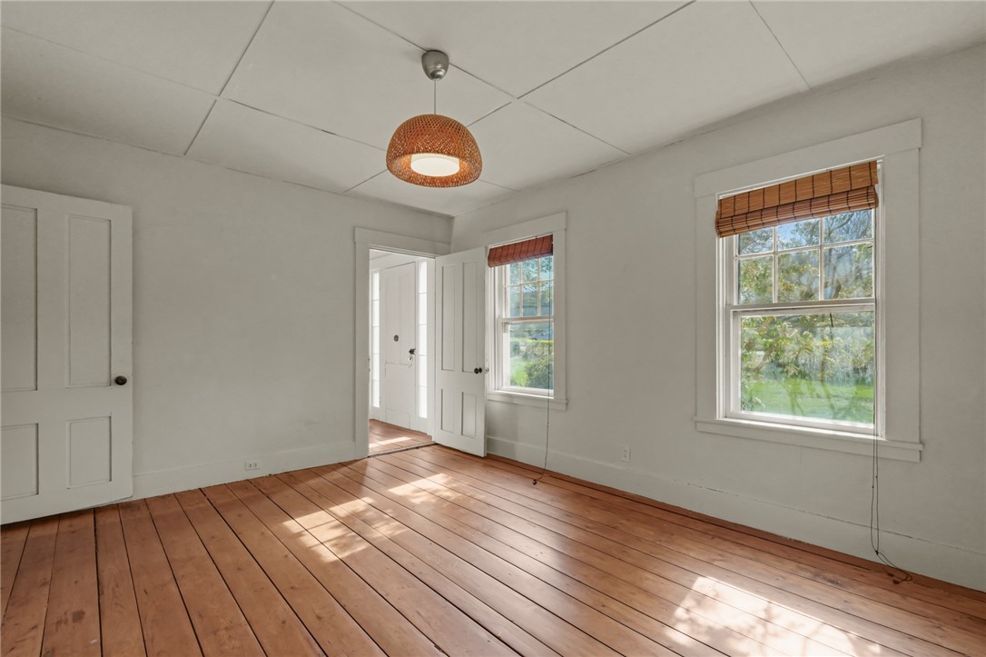 1667 East Main Road Portsmouth, RI 02871 - Photo 8 of 50 Gallery Image 8