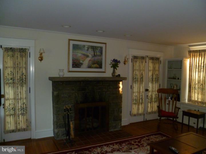 1100 Darby Road Havertown, PA 19083 - Photo 7 of 24 Living Room