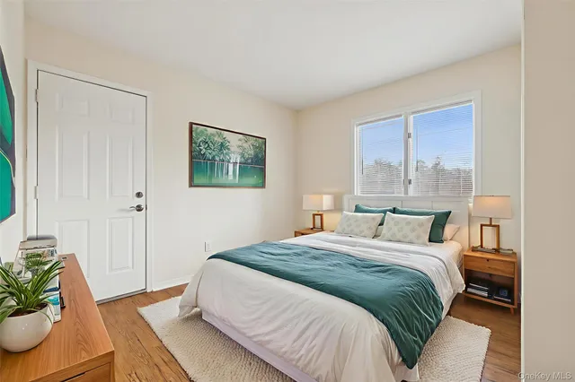 a view of a house with a yard and garage