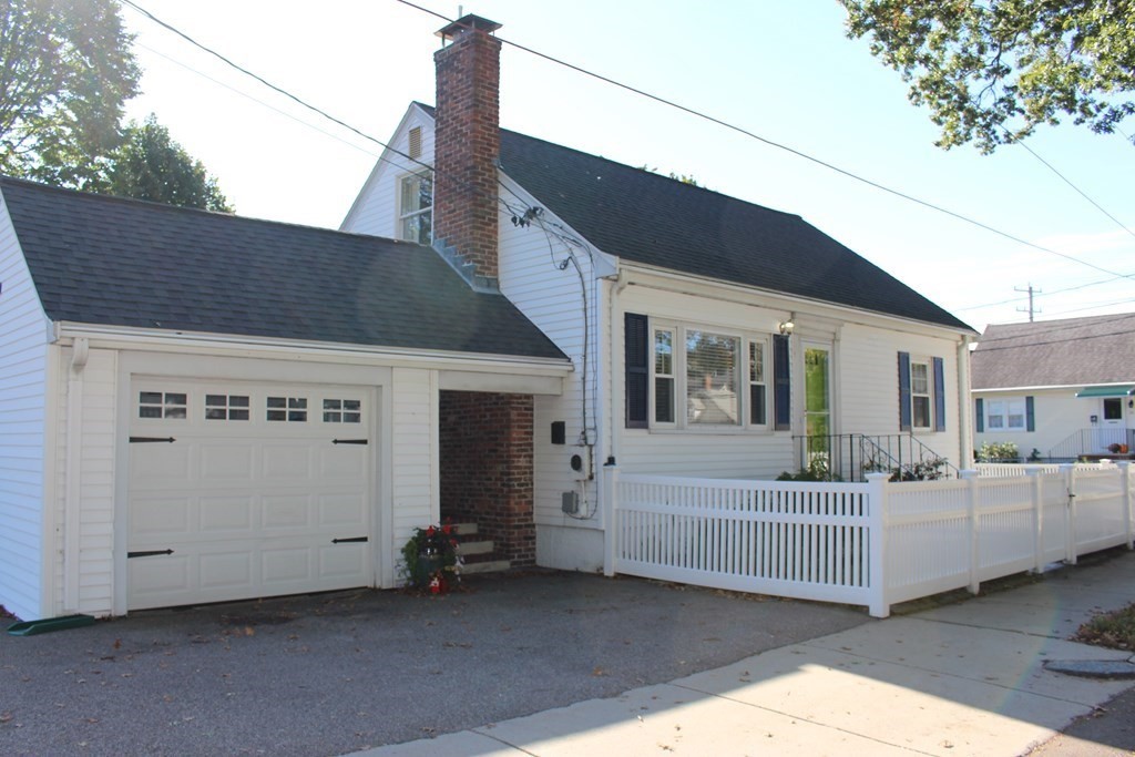28 Varick Road Boston, MA 02132 - Photo 34 of 36 Gallery Image 34