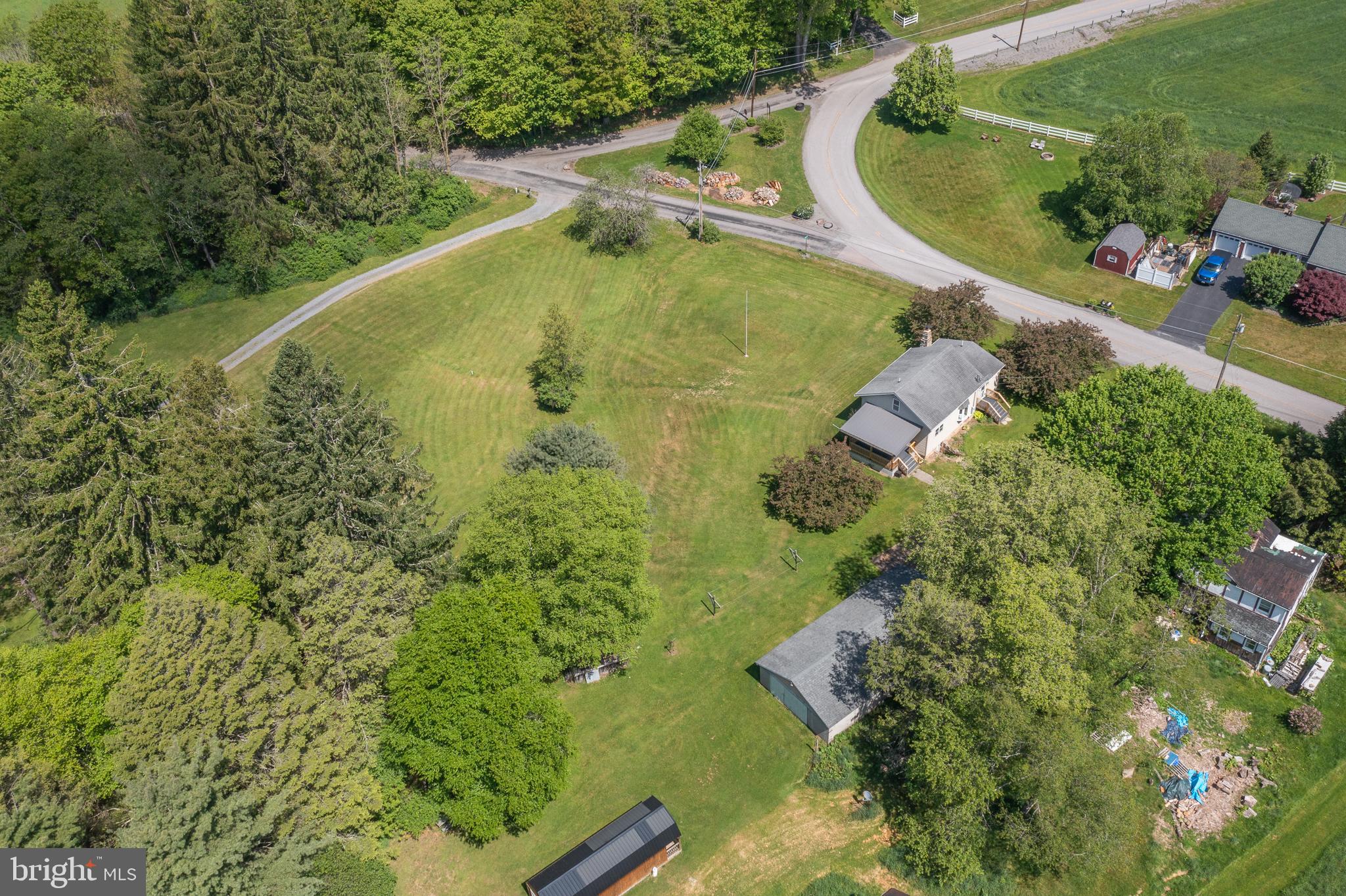 2621 Cove Road Accident, MD 21520 - Photo 3 of 66 Gallery Image 3