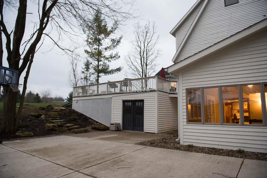 13819 Spring Hollow Road Fort Wayne, IN 46814 - Photo 33 of 36