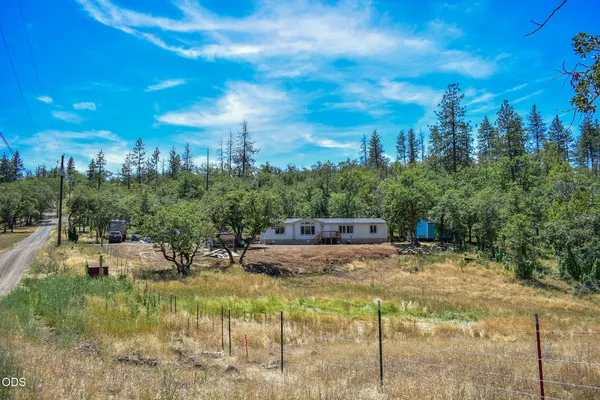 $585,000 | 1956 Worthington Road, Eagle Point, OR 97524