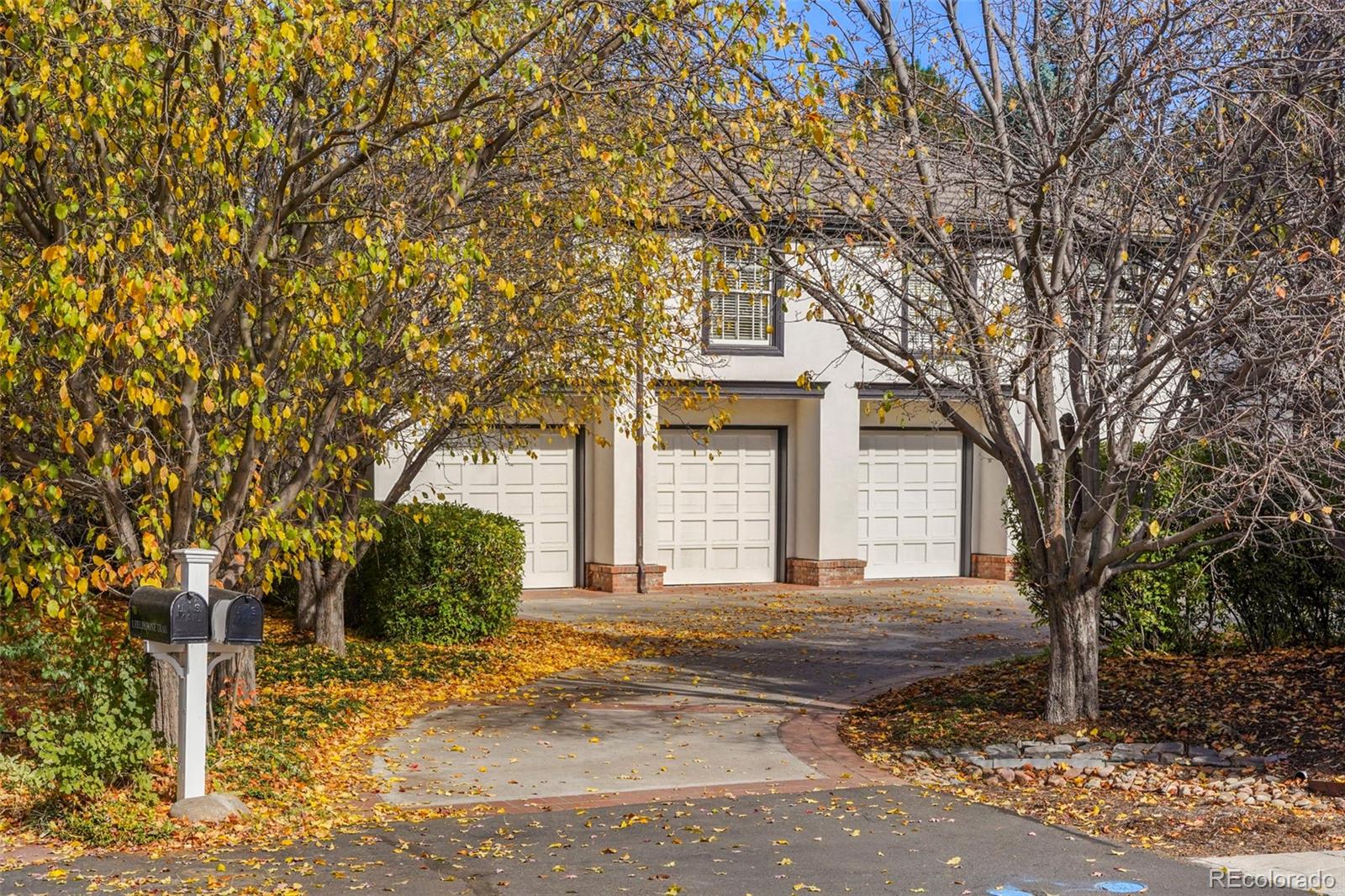 2 Fieldstone Trail Englewood, CO 80113 - Photo 31 of 47