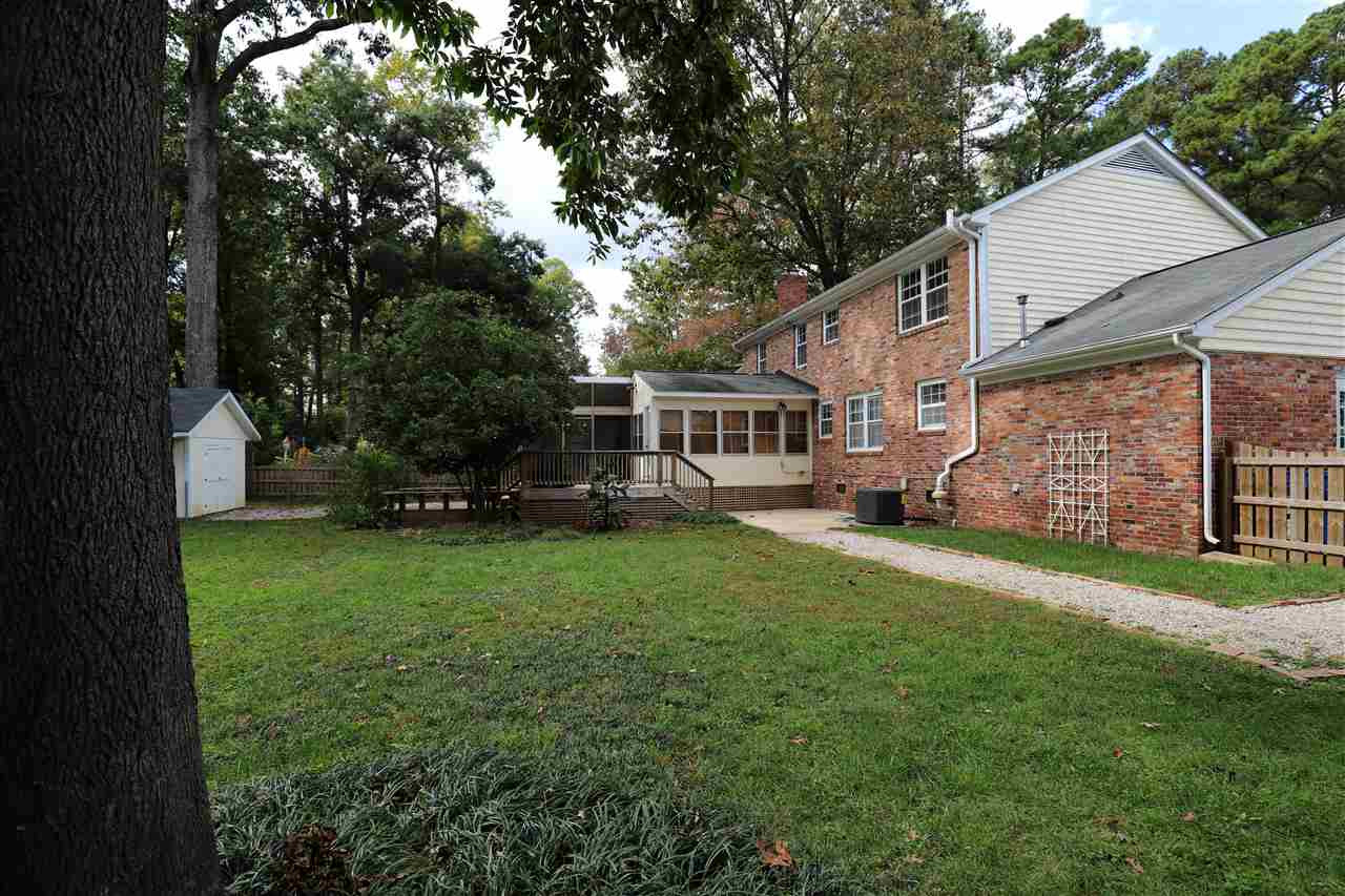 928 Pebblebrook Drive Raleigh, NC 27609 - Photo 24 of 27 Photo 24
