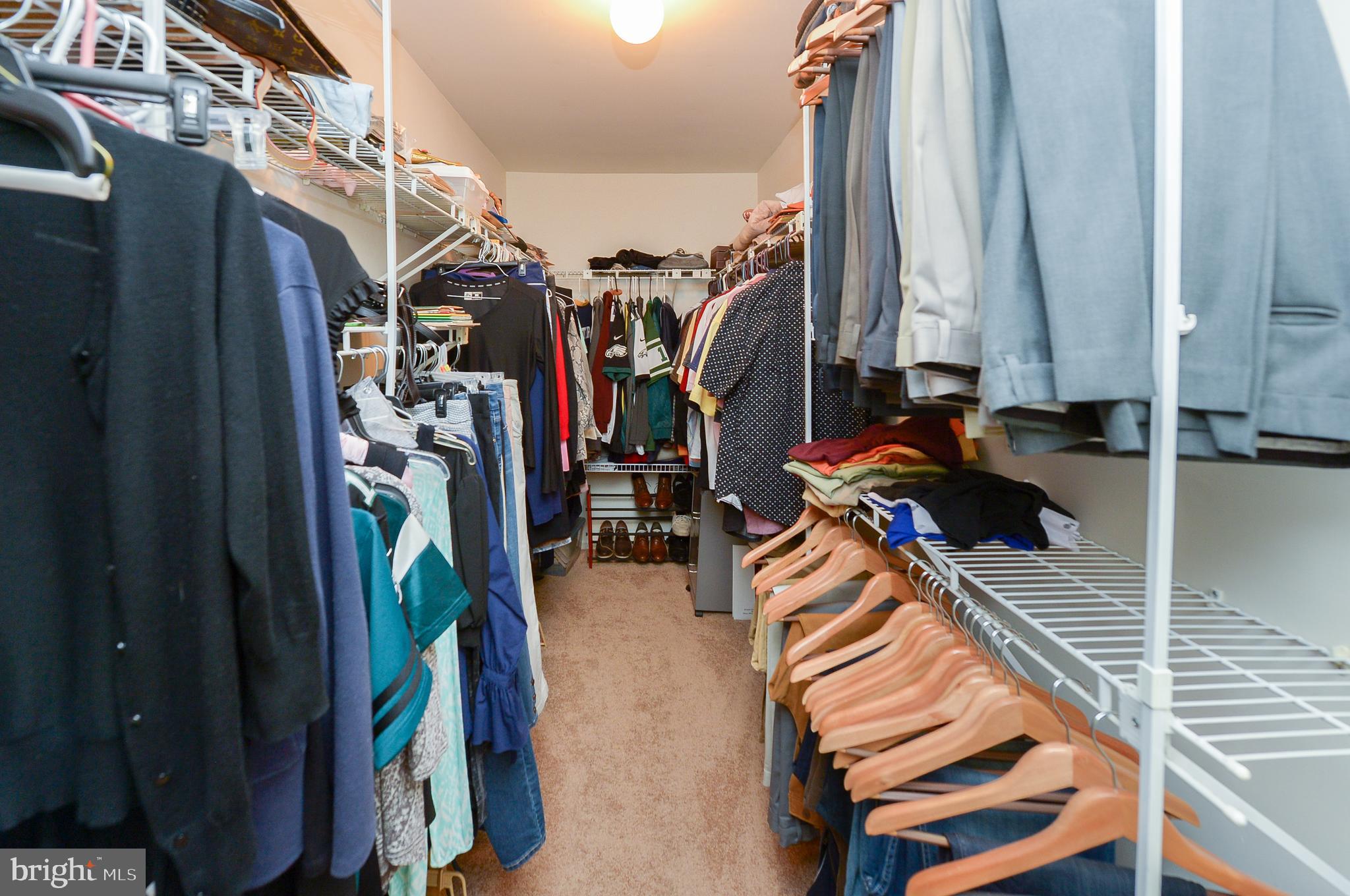 22 Hawk Lane Marlton, NJ 08053 - Photo 30 of 39 Walk in Closet