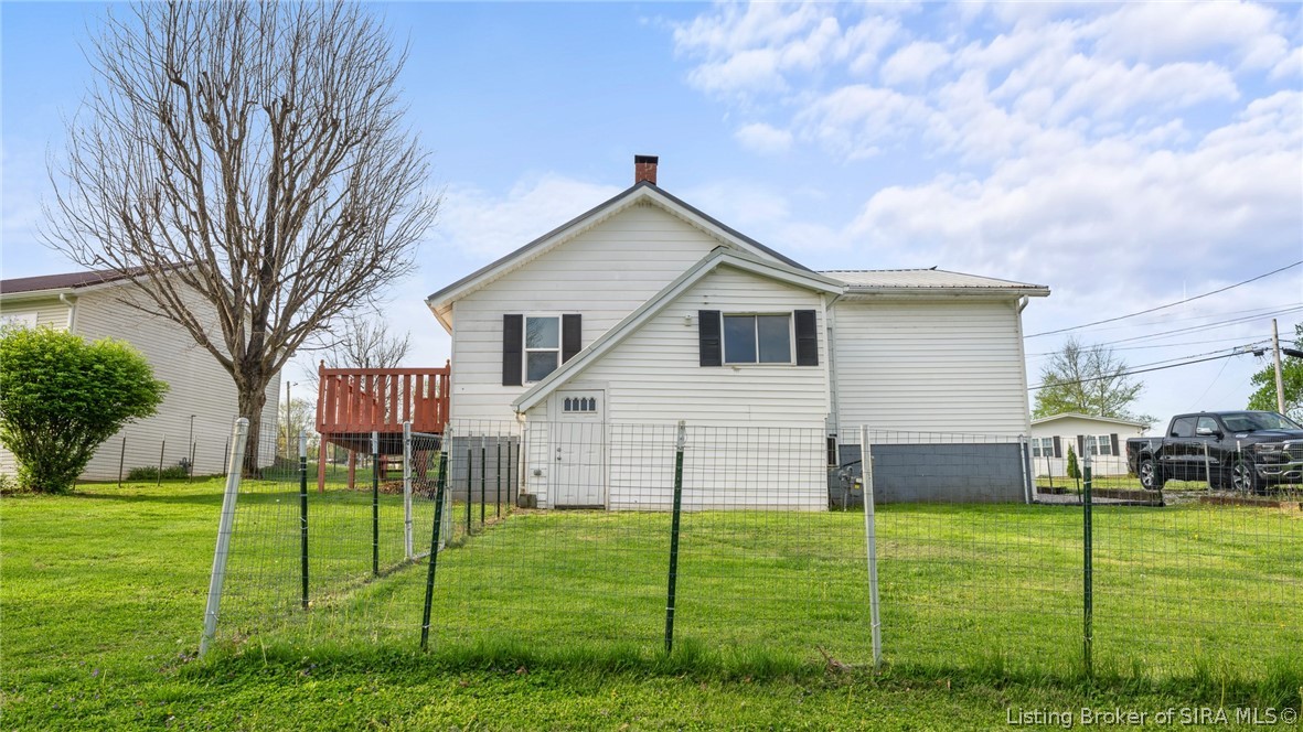 632 Sandy Hook Road Paoli, IN 47454 - Photo 8 of 35