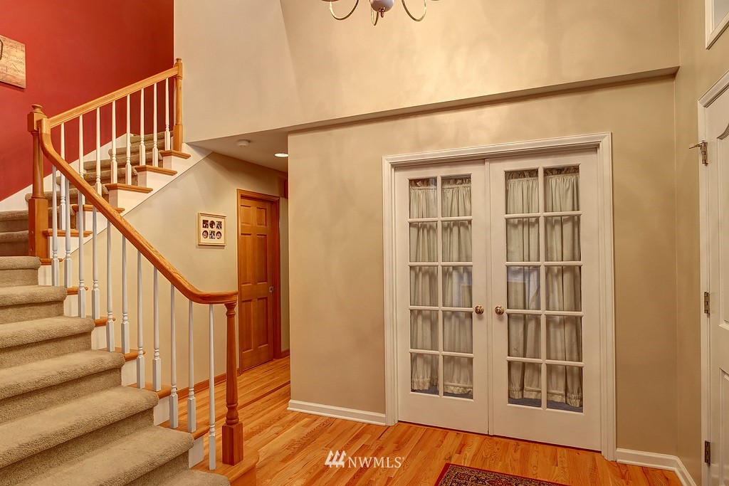 2932 184th Place Southeast Bothell, WA 98012 - Photo 8 of 18 Gallery Image 8