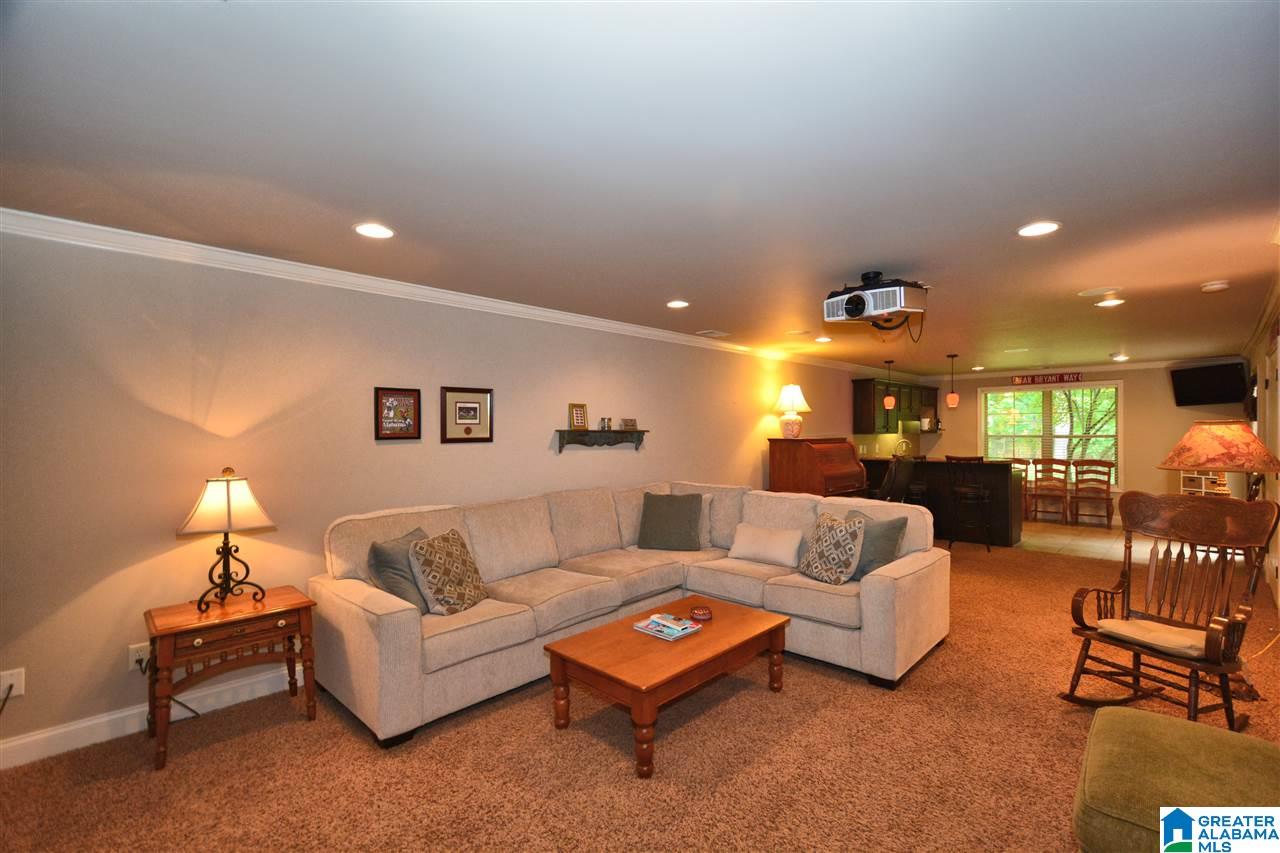140 Lauchlin Lane Pelham, AL 35124 - Photo 37 of 48
