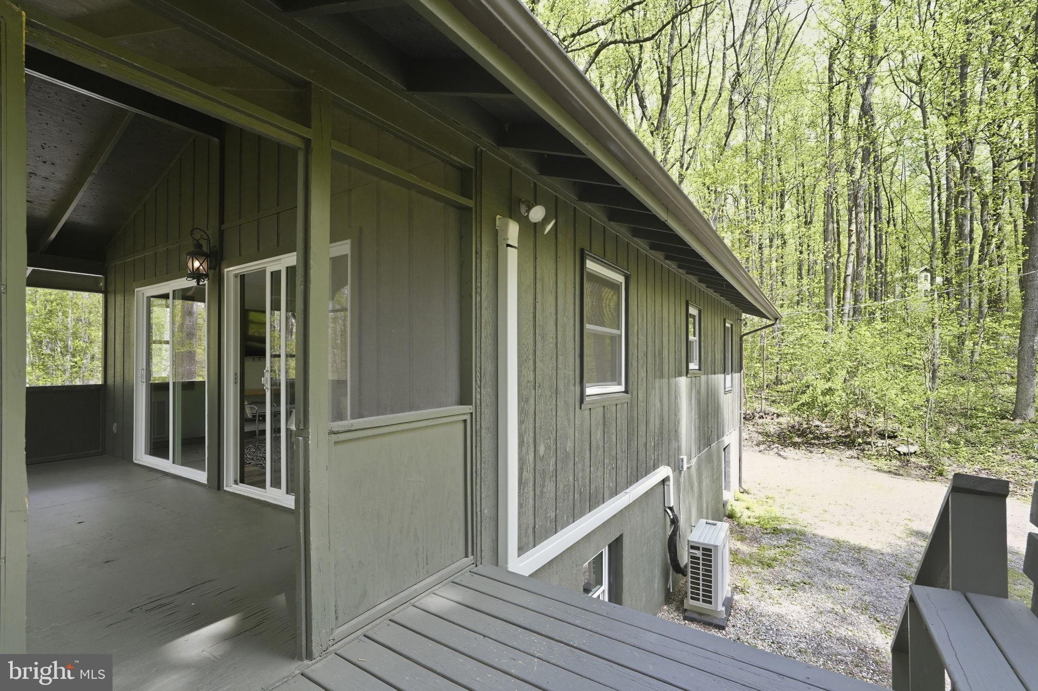 52 Hickory Nut Road Linden, VA 22642 - Photo 36 of 52 Deck