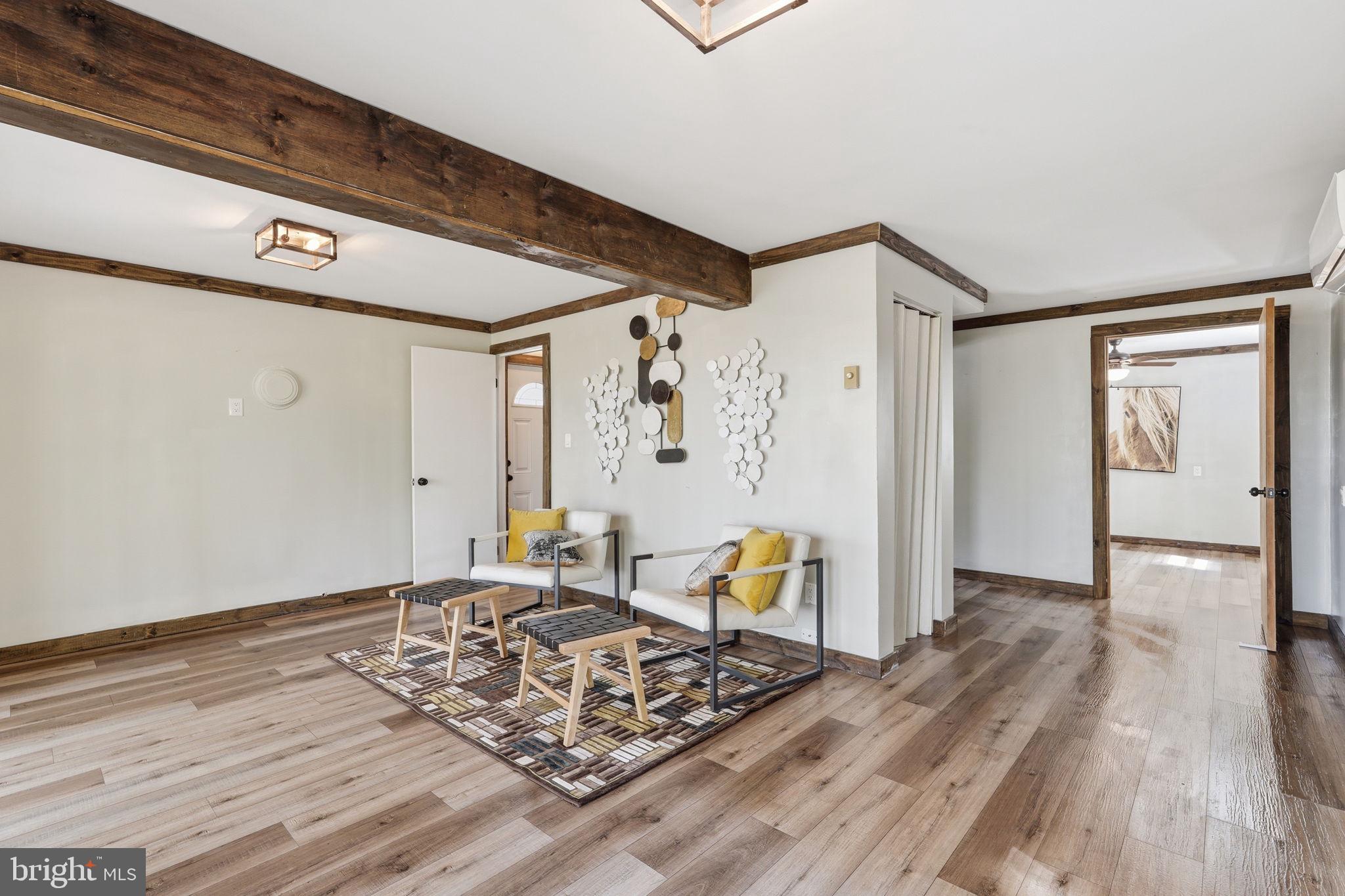 52 Hickory Nut Road Linden, VA 22642 - Photo 5 of 52 Living Room