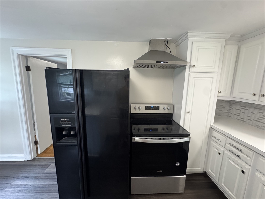 89 Stanley Road, Unit SF Waban, MA 02468 - Photo 5 of 36