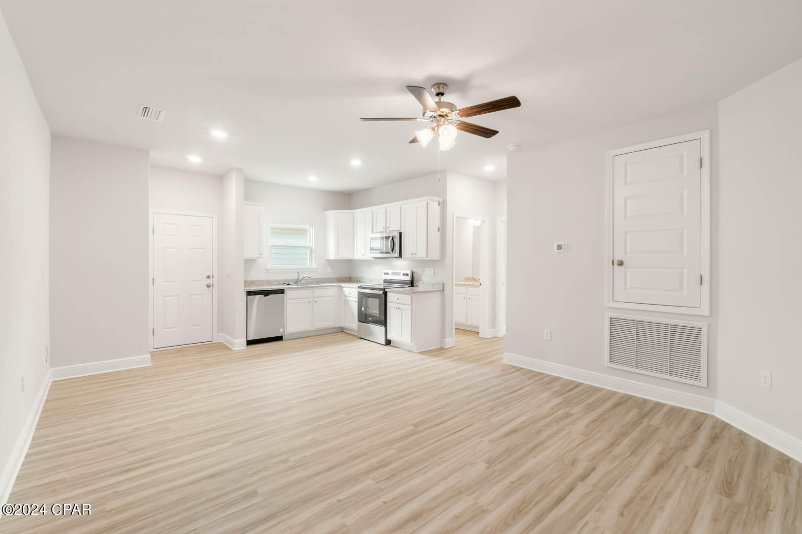 961 Backwater Road Port St. Joe, FL 32456 - Photo 12 of 38