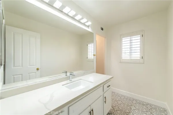 $7,000 | 3 Birchwood, Irvine, CA 92618