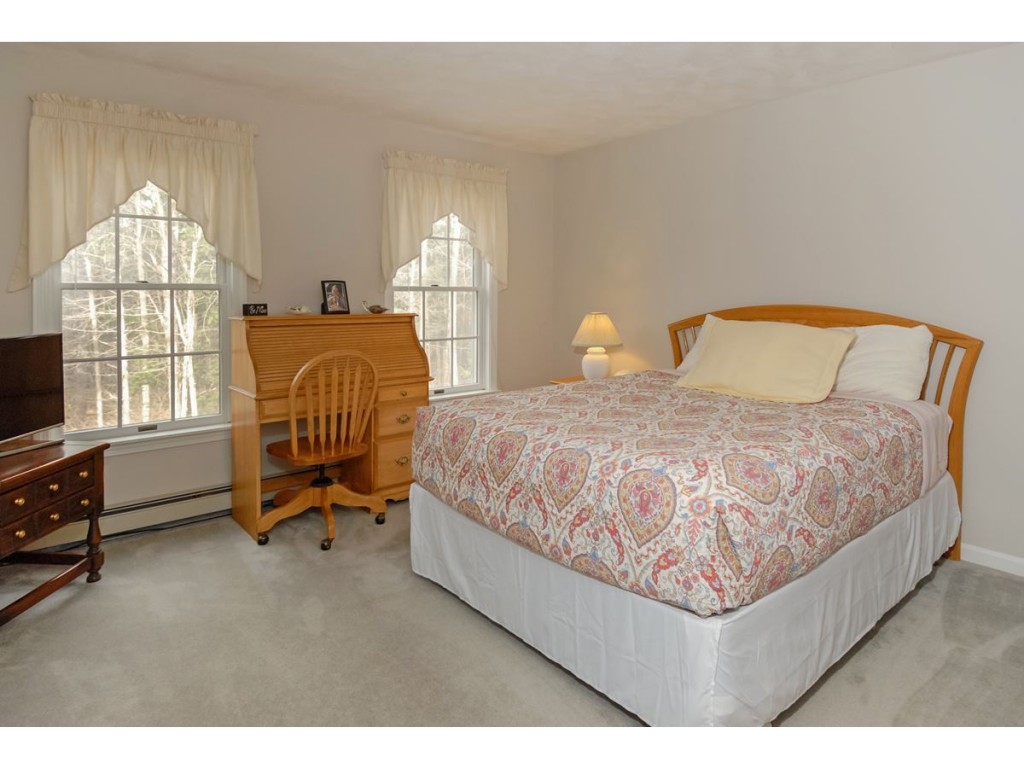 24 Gifford Farm Road Stratham, NH 03885 - Photo 19 of 31