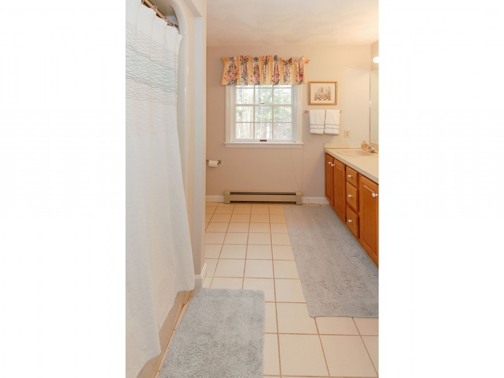 24 Gifford Farm Road Stratham, NH 03885 - Photo 22 of 31