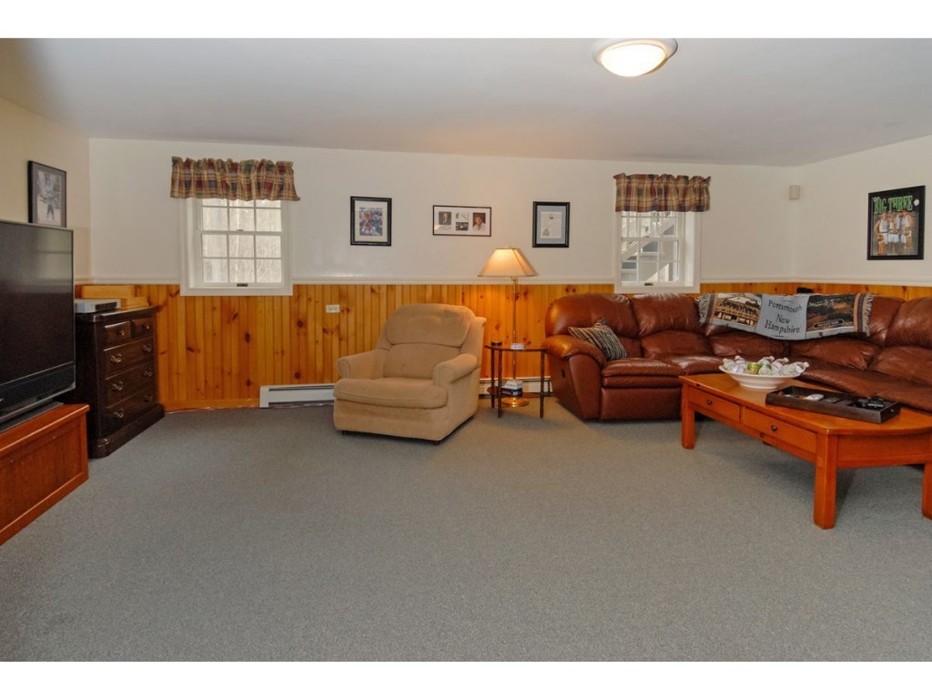 24 Gifford Farm Road Stratham, NH 03885 - Photo 25 of 31