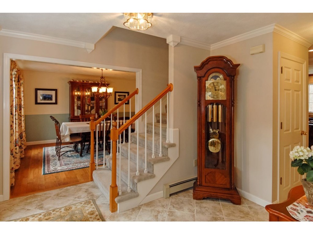 24 Gifford Farm Road Stratham, NH 03885 - Photo 10 of 31