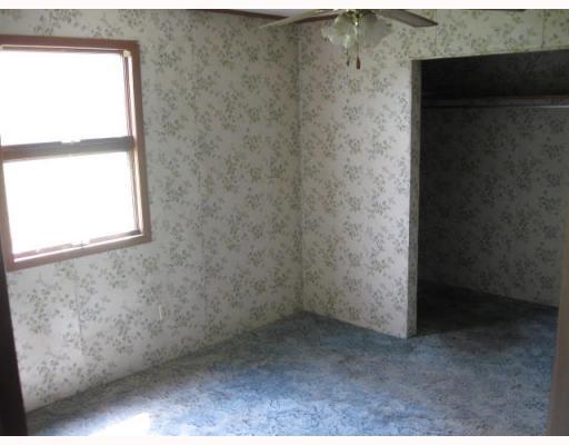 212 South Miller Road Dayton, PA 16222 - Photo 7 of 11 Master Bedroom.