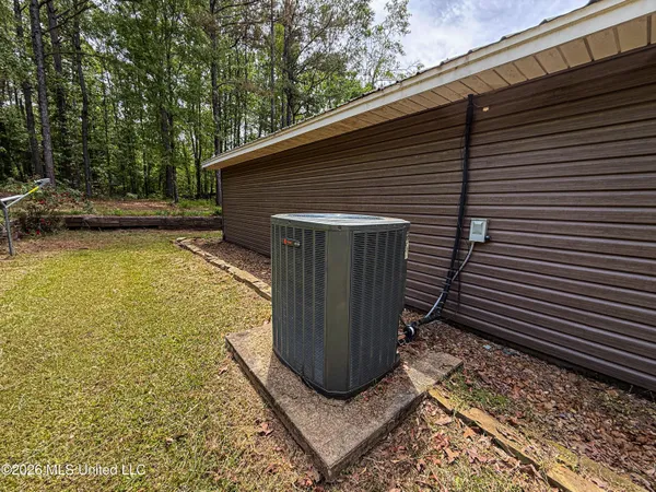 $650,000 | 106 Crockrell Road, Lexington, MS 39095