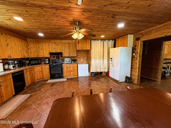 $650,000 | 106 Crockrell Road, Lexington, MS 39095