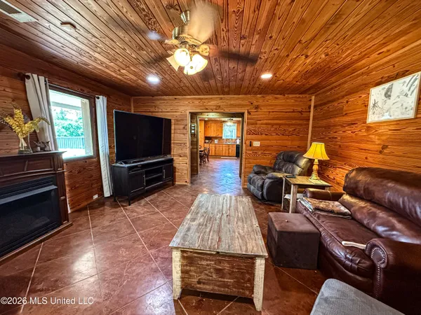 $650,000 | 106 Crockrell Road, Lexington, MS 39095
