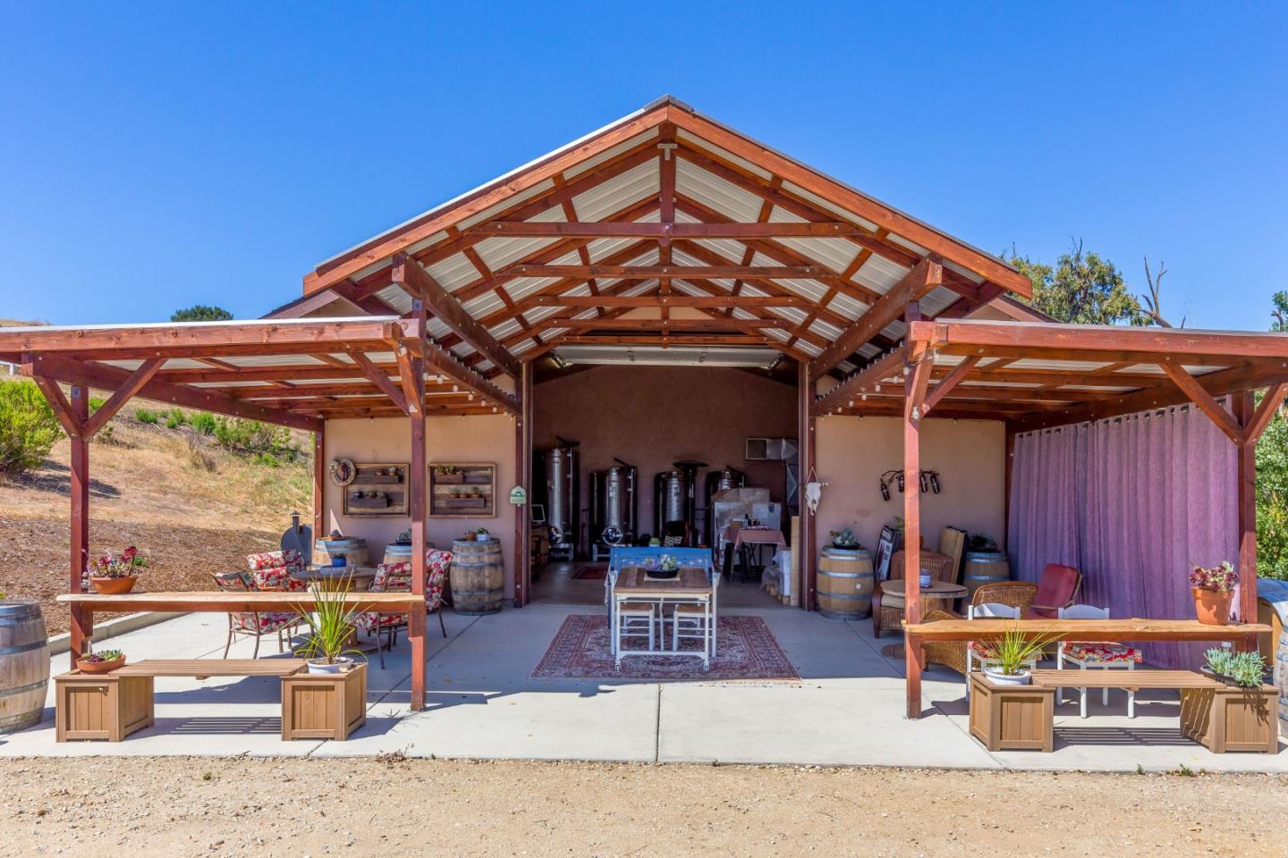 741 Riverside Road Hollister, CA 95023 - Photo 32 of 38 Gallery Image 32