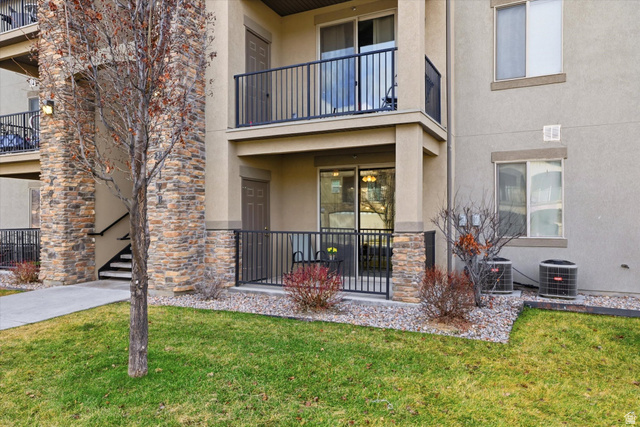281 650 North, Unit B Centerville, UT 84014 - Photo 32 of 53