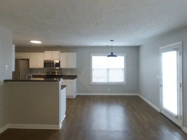 $1,799 | 5018 Nina Marie Avenue, Murfreesboro, TN 37129