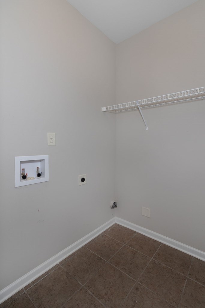104 Pin Oak Way Hamilton, GA 31811 - Photo 16 of 41 a view of an empty room