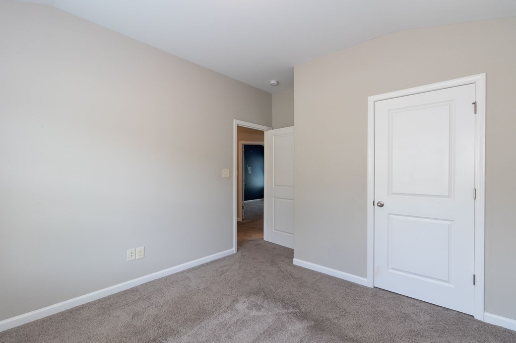 104 Pin Oak Way Hamilton, GA 31811 - Photo 28 of 41 a view of an empty room and closet