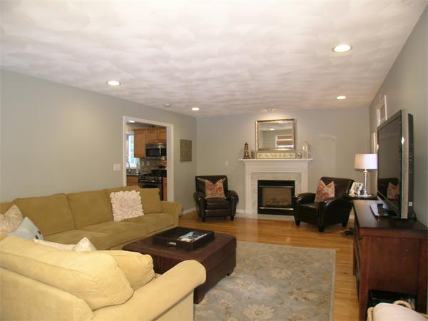 1 Riley Road Westford, MA 01886 - Photo 8 of 22 Gallery Image 8